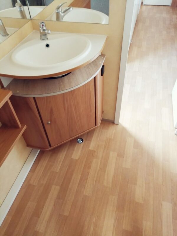 BURSTNER INTERNATIONAL 2010 2 CHAMBRES – Image 8