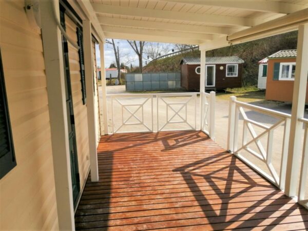 SHELBOX COTTAGE  AVEC VERANDA SUR ROUES – Image 13