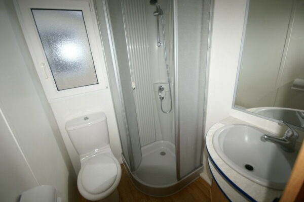 BURSTNER  7X3 2 CHAMBRES – Image 5