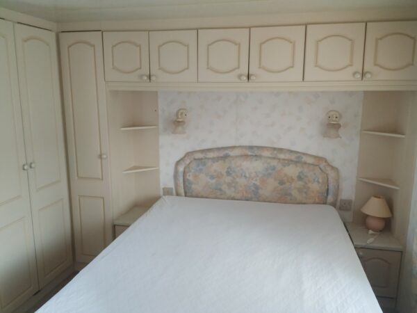 WILLERBY SUPER GRANADA 2 CHAMBRES – Image 4