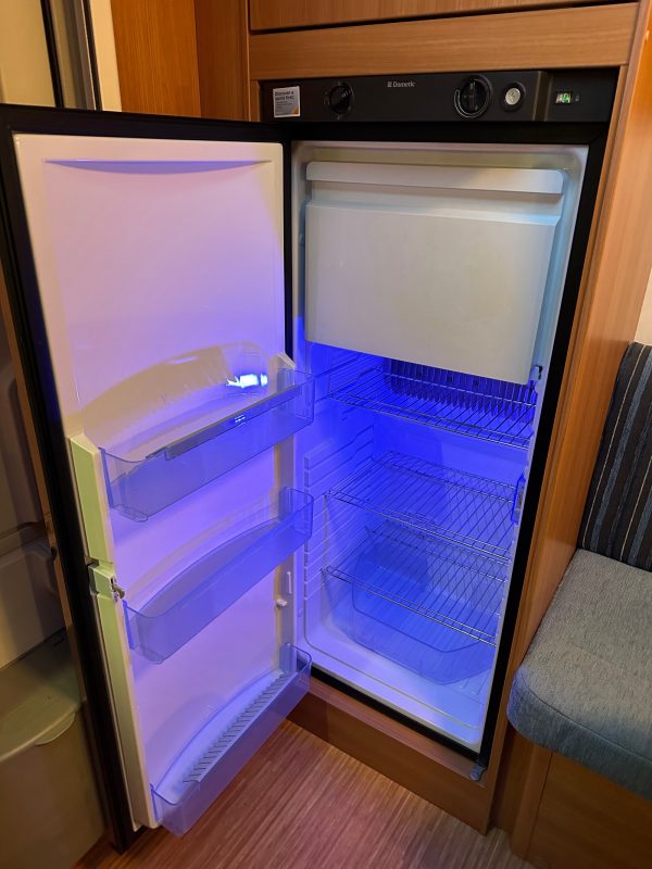 Knaus 450 Sport bien équipé – Image 17