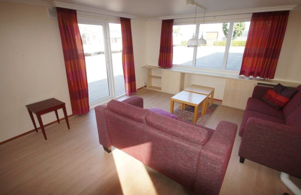 KUNSTSTOF CHALET 1 CHAMBRE – Image 7