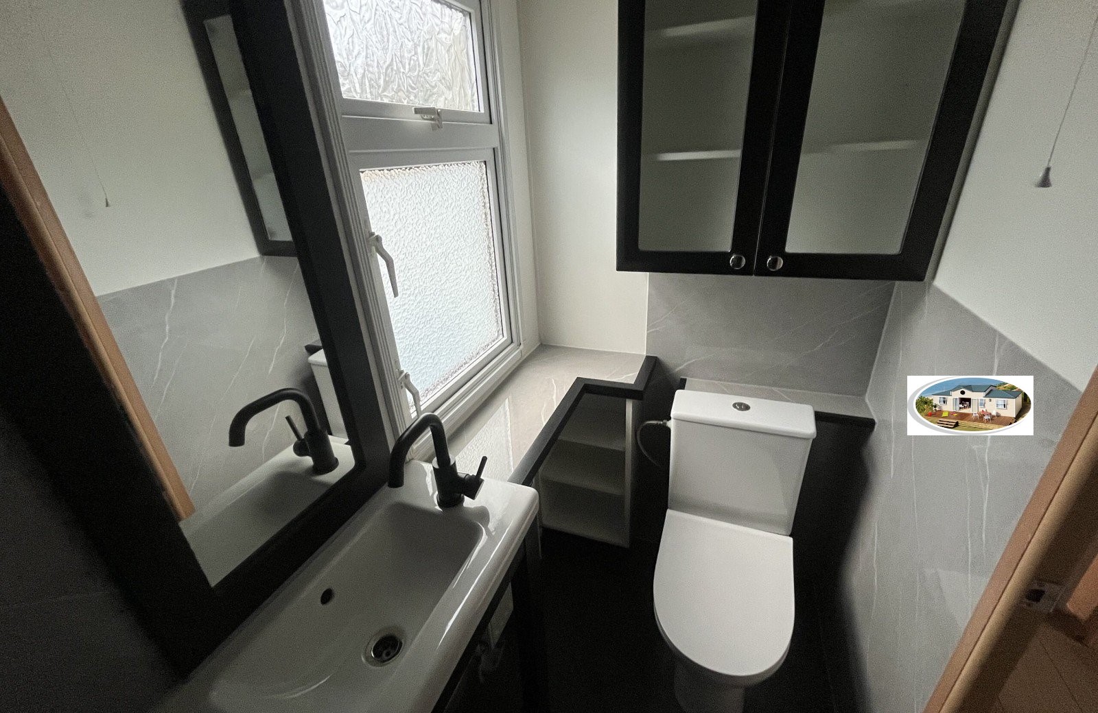 img-1989 SWIFT DEBUT 2 CHAMBRES – Image 16